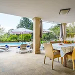 Villa Marina I *